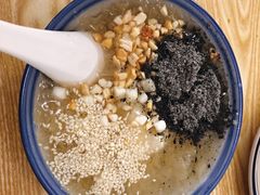 -正南齐北·老街糯米团(洪崖洞店)