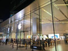 -Apple零售店(华贸购物中心店)