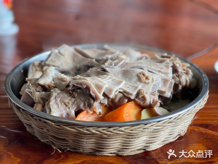 顺德了能馆(虎门店)猪肚汤图片