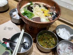 -成都你六姐·牛肉冒菜(信泰中心商场店)