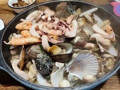 椒麻小海鲜一锅蒸-山海菜馆·海肠捞饭·青岛菜(栈桥店)