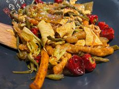 -风光老灶麻辣香锅(大成路翠微百货店)