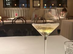 香槟-壳里西餐厅Coquille Seafood Bistro(蒙自路店)