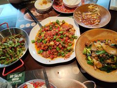 -拾捌川·自贡爆炒(新街口店)