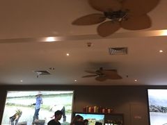 大堂-大头虾越式风味餐厅(光明广场店)
