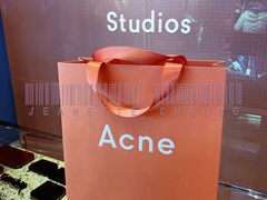 -Acne Studios(芮欧百货店)