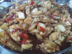 牛蛙爱上虾-小民大排档(光谷店)