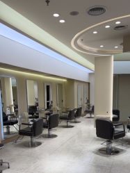 -Mentor Hair Salon