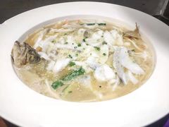 -鱼亨小鲜酸菜鱼(大信店)
