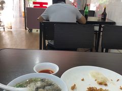 -建国蚵煎蚵面
