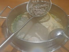 -牛里牛气· 榴莲海鲜鲜牛肉自助火锅·烤肉(横岗店)