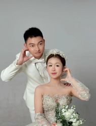 -挪娅婚纱摄影皇家会所