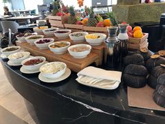 -锦厨自助餐厅·海鲜·牛扒(海口索菲特大酒店)