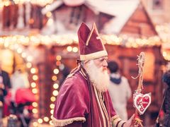 -耶拉契奇总督广场