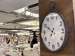 -先锋书店(五台山总店)