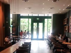 大堂-星巴克臻选(青岛金狮广场店)