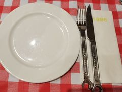 -1886德国汽车餐厅(外滩十六铺码头店)