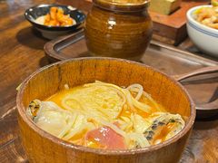 -银米·云南传统过桥米线(双廊黑金冠店)