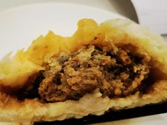 蟹黄包-留芳·文旅古月楼(老街店)