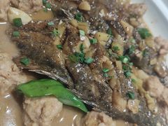 -黄泥岗·地道湖北菜(奥特莱斯店)