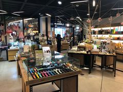 -诚品(信义店)
