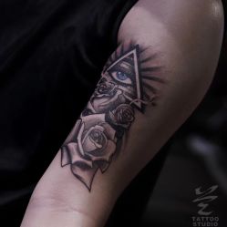 -见雾TATTOO STUDIO