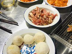 -马路牙子地桌烤肉(工体店)