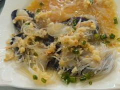 蒜蓉粉丝蒸月菇-双月饭店·20年老字号(新村店)