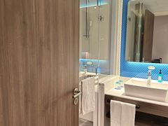 -珠海拱北口岸智选假日酒店