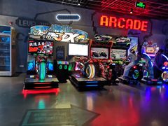 -世代星球·保龄球·镭战真人CS·团建(杨浦店)