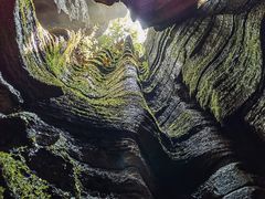 -梭布垭石林景区