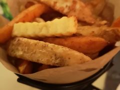 -绿茵阁(体育西分店)