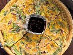 海鲜葱饼-韩鼎丰·韩国料理(林奥店)