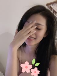 -花岐款式专研健康美甲沙龙