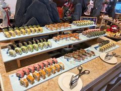 -大中华希尔顿酒店-念自助餐·嗨啤·小龙虾