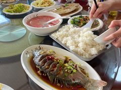 -镜泊湖聚仙楼鱼馆