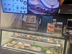 面包甜点陈列柜-盒马鲜生(宝地店)