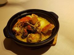 葱烧毛蟹豆腐煲-丽思卡尔顿酒店-天泰轩中餐厅(大沽北路店)