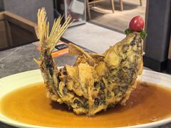 -闫府私房菜·百年鲁菜(恒隆店)