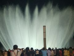 -东港音乐喷泉广场