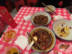 -荆九爷爆炒桥头三嫩(云南北路店)