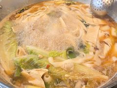 -七欣天香辣蟹火锅(南京建宁路大观天地店)