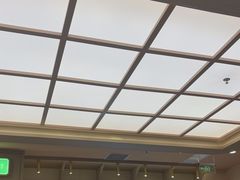 -赵财财·肠粉·煲仔饭(华润万象城店)