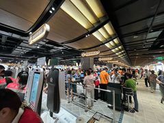 -胖东来生活广场(健康路店)