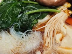 -8PINTS八品脱·日料·烧鸟·精酿小酒馆(莘庄店)