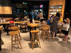 -星巴克臻选(莘庄仲盛店)