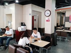 大堂-李先生牛肉面大王(北京站售票厅餐厅)