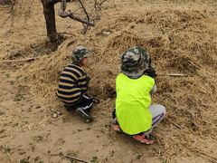 -亲兄弟真人CS团建拓展基地