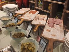 -广州天河希尔顿酒店