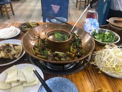 -牛喵喵铜锅牛肉馆